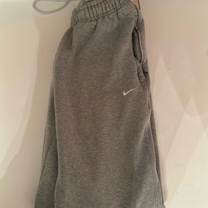 Nike Fleece Lined Sweatpants